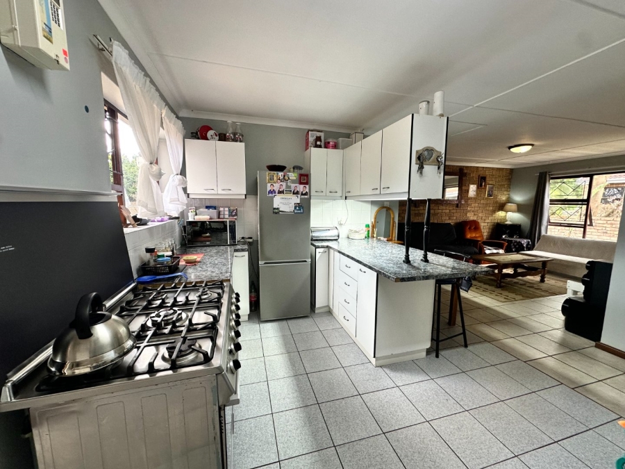 3 Bedroom Property for Sale in Denneoord Western Cape
